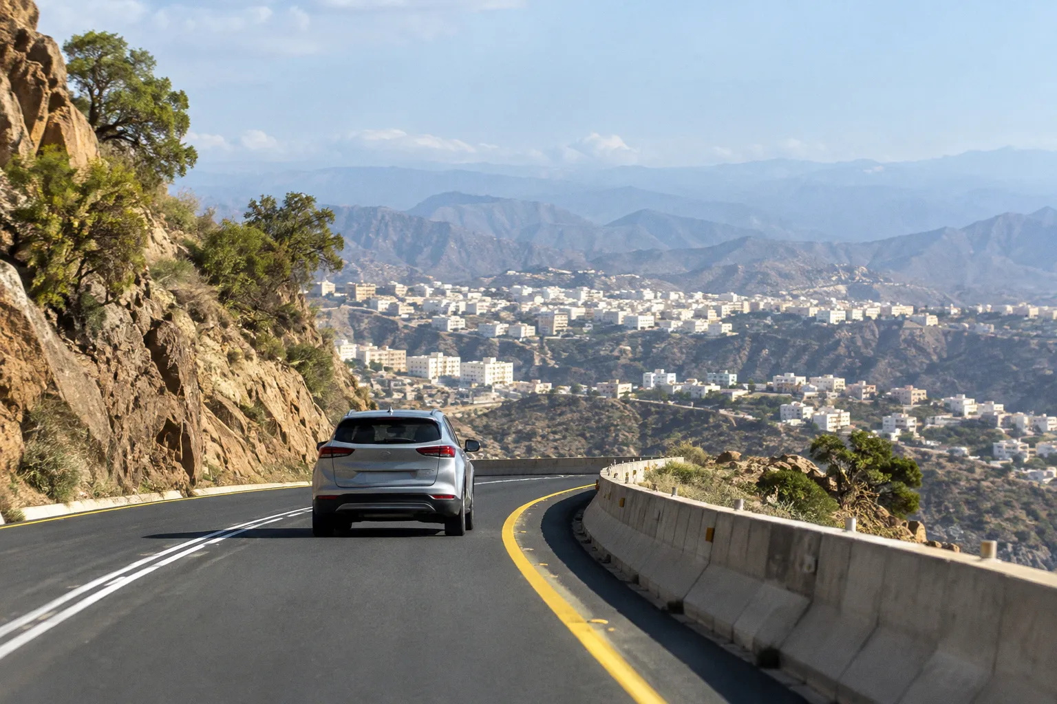 Mietwagen in Abha (Saudi Arabia): Praktischer Ratgeber für die Asir-Region